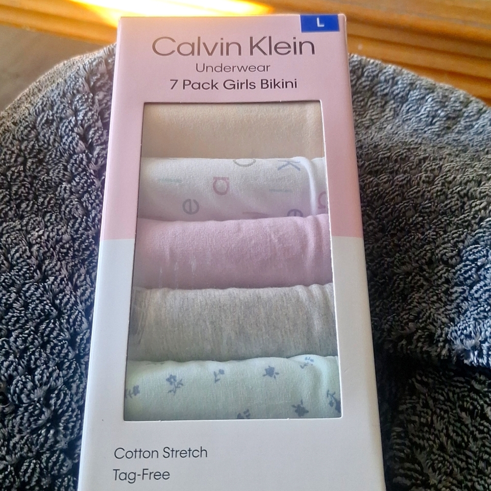 Girl 7 pack underwear (0)